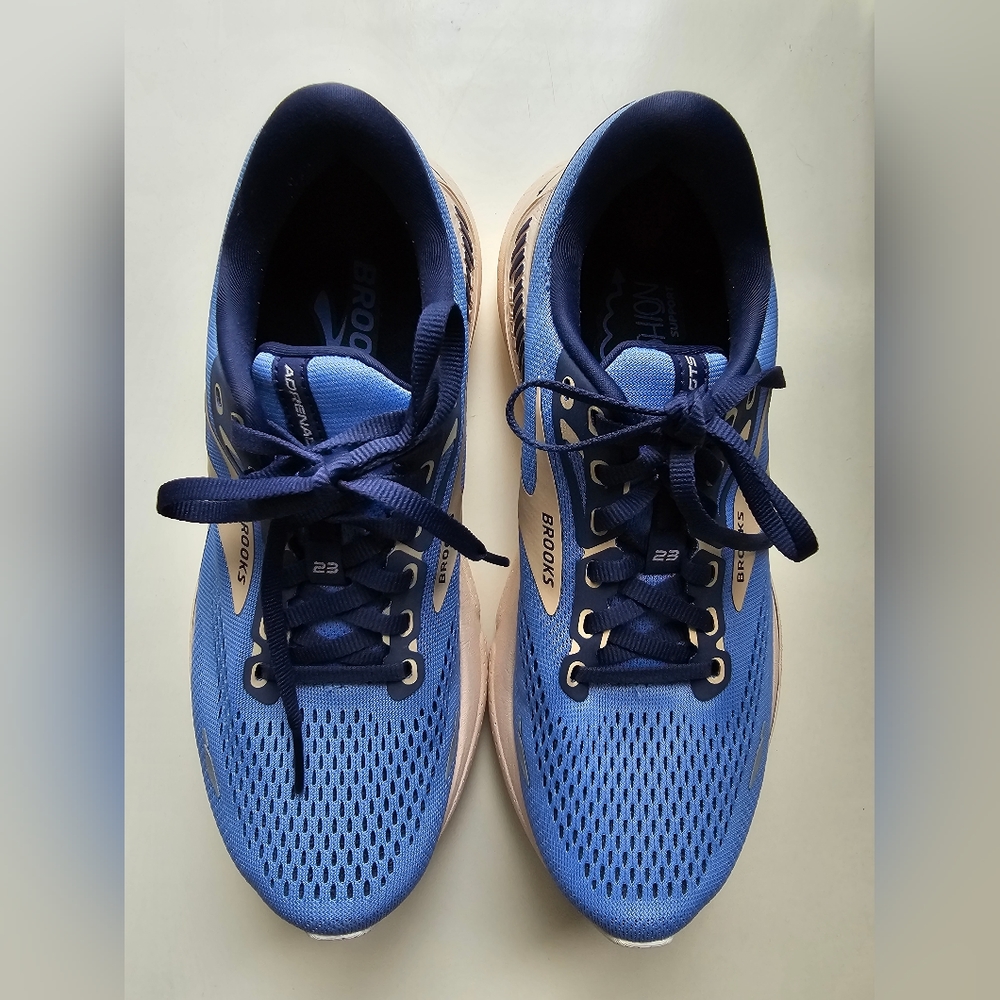 Brooks - Adrenaline GTS 23, Womens Size 8